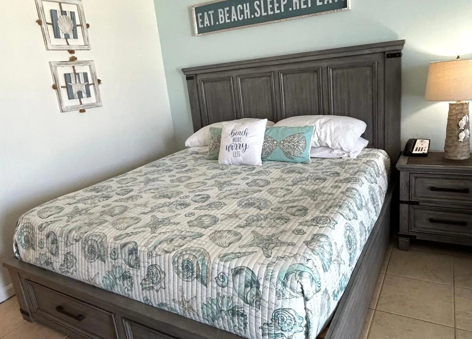Beach Condo With Pool & Tiki Bar! Daytona Beach